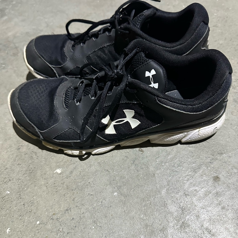 Under Armour Men Black Sneakers with White Logo